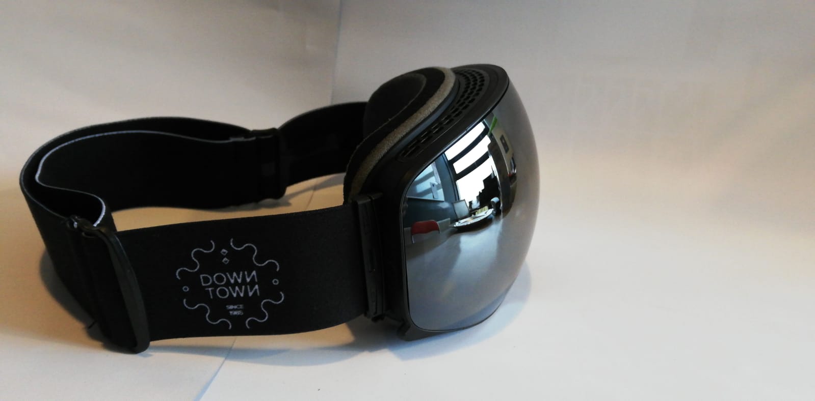 Aphex Explorer Goggle Matt Black Silver Lens ( with extra yellow lens )