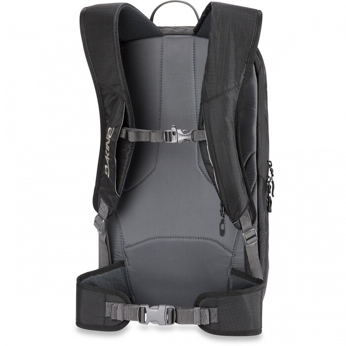Dakine Mission Pro 18L backpack black